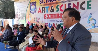 संतपाल स्कूल में बनेगा रोबोटिक लैब / डा. रागिनी के नेतृत्व में चित्रगुप्त कल्याण ट्रस्ट / याद किए गए स्वामी विवेकानंद, सुभाषचंद्र बोस संतपाल स्कूल में बनेगा रोबोटिक लैब / डा. रागिनी के नेतृत्व में चित्रगुप्त कल्याण ट्रस्ट / याद किए गए स्वामी विवेकानंद, सुभाषचंद्र बोस