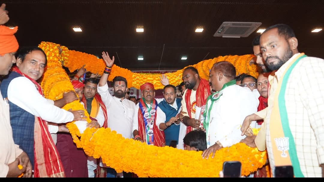 डेहरी में चिराग पासवान की हुंकार – “सोनू सिंह की जीत से विकास को मिलेगी रफ़्तार”