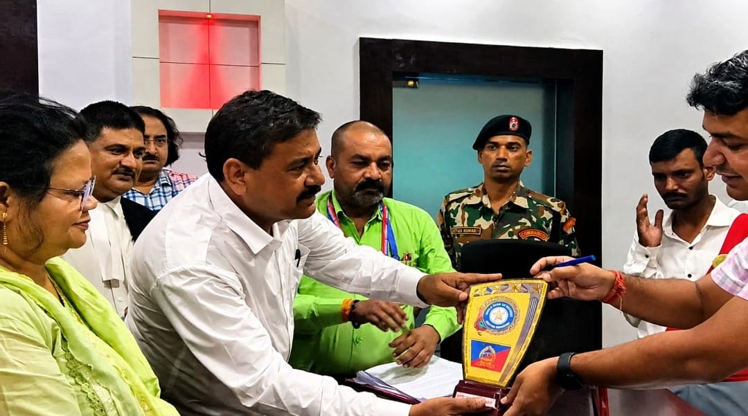 विश्व धरोहर शेरशाह सूरी रौजा के संरक्षण को लेकर प्रशासन से पहल की मांग
