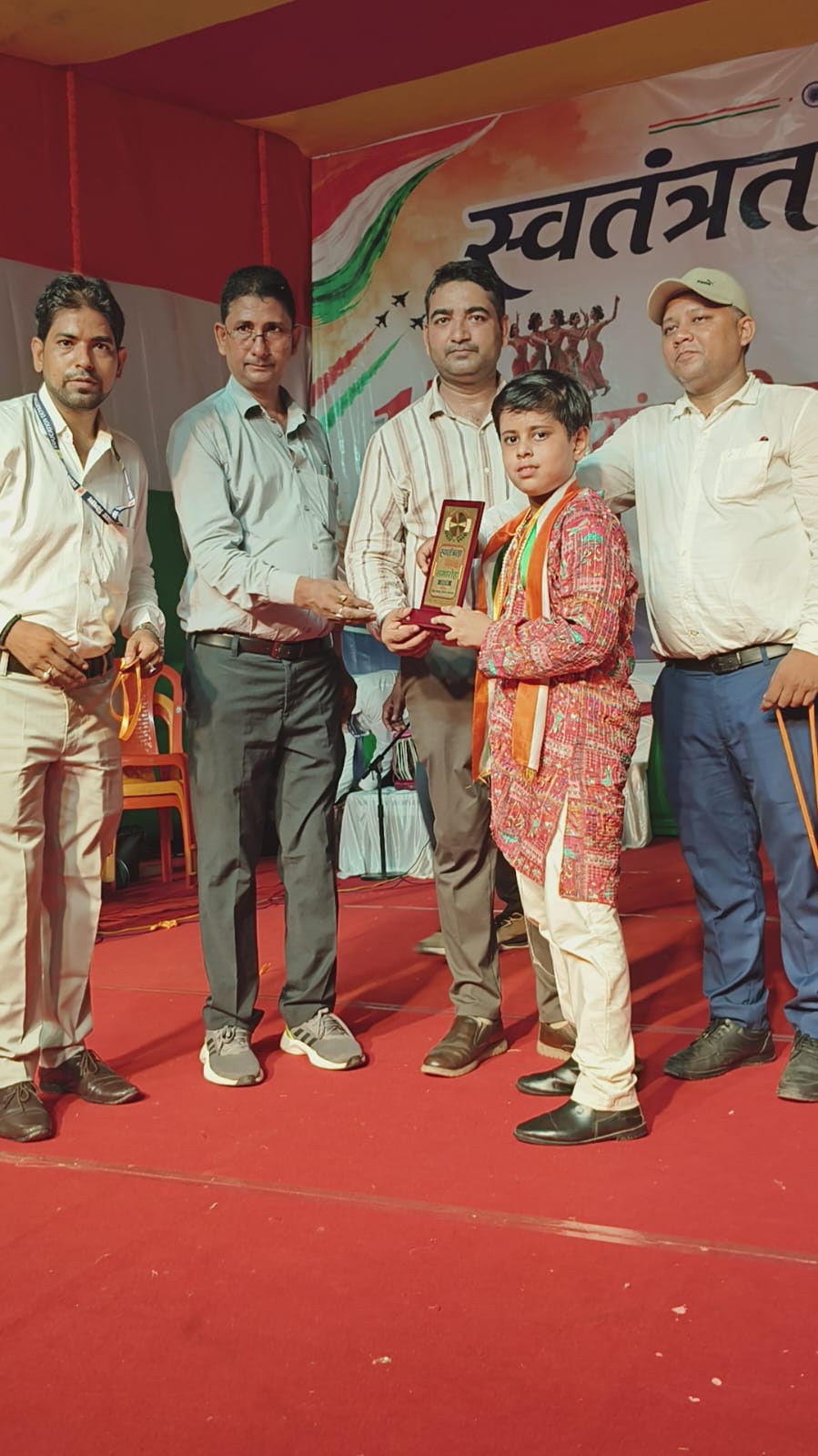 स्वतंत्रता दिवस की सांस्कृतिक संध्या में अद्वैत ने जीता एकल गायन का प्रथम पुरस्कार