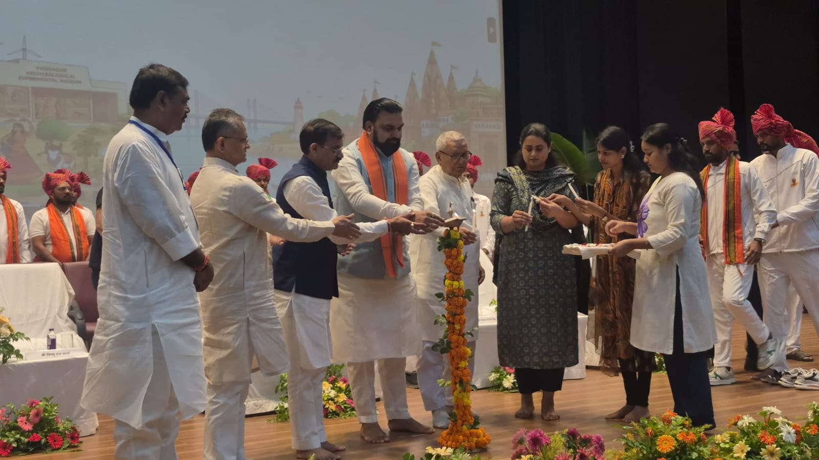 2030 तक आत्मनिर्भर बिहार का लक्ष्य, युवाओं को रोजगार के लिए बाहर जाने से रोकने पर जोर